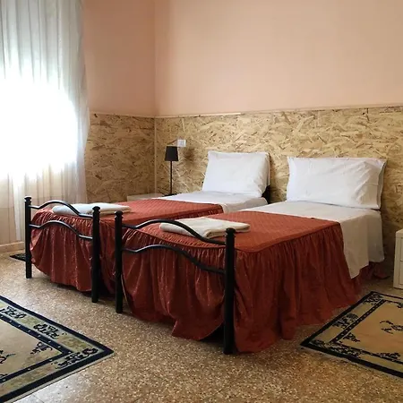 Venice Airport Bed Guest house Treviso