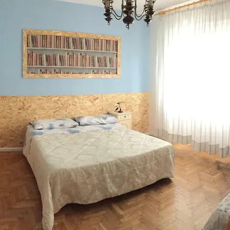 Venice Airport Bed Guest house 5*